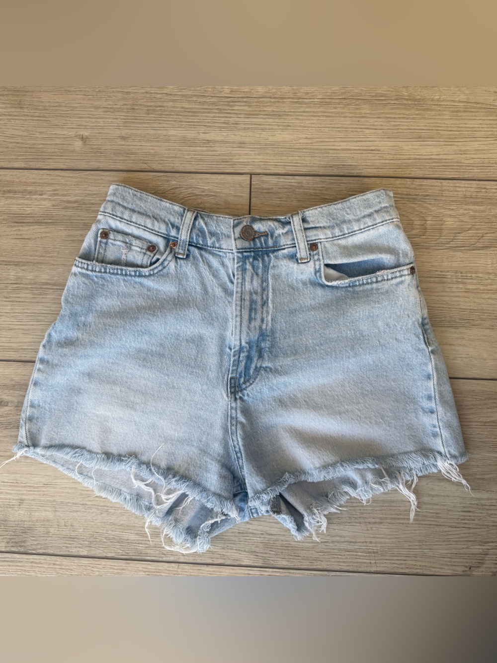 BDG Light Blue Distressed Denim Cutoff Shorts Size 27